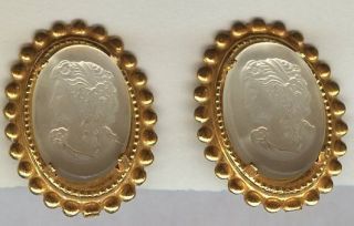 Vintage Miriam Haskell Frosted Glass Cameo Earrings 3