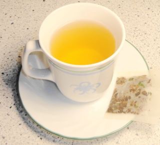 Organic Herbal Tea ~ OSWEGO 10 bags ~ BEE BALM calms, relieves nasea