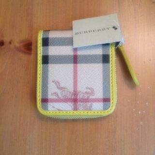 NWT Authentic Burberry Haymarket Bright Mustard Zip Square Coin Holder