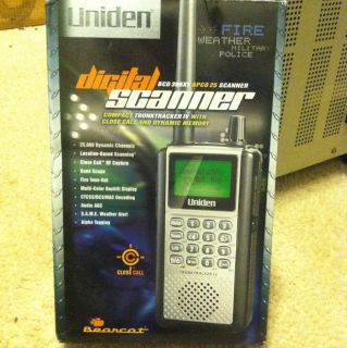 Uniden BCD396XT Handheld Digital Trunktracker Police Scanner