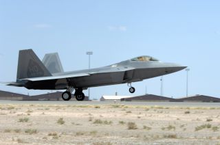 First F 22 Raptor arrives at Holloman AFB, 49th Fighter Wing