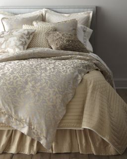  linens available in white terracotta champagne silver $ 100 00 pine