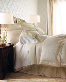 3301 SFERRA Ivory Jacquard Bed Linens