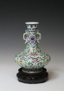 Rare Beautiful Antique Chinese Doucai Cabinet Vase Qianlong Mark
