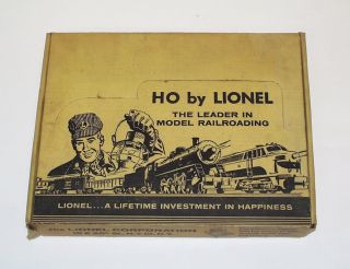 1957 Lionel HO Train Set 5701 with Illinois Central Farbanks Morse
