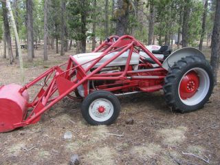  Jubilee tractor with loader hobby farmer farm work landscaping 8N NAA