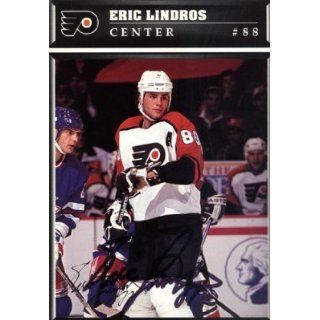 Eric Lindros Autographed / Signed Postcard   Philadelphia