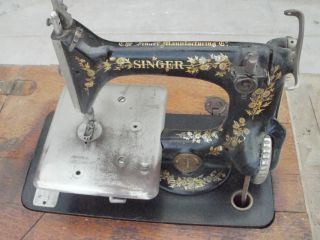 RARE HOME MODEL 24 FEATHERWEIGHT ? CHAIN STITCH SINGER SEWING MACHINE