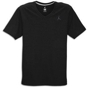  of 100% cotton with the iconic Jumpman located on the front. Imported