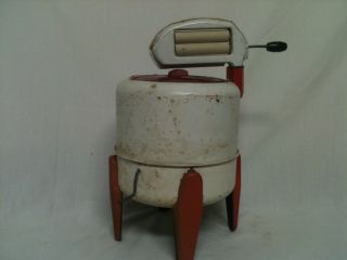 Vintage Tin Wolverine Toy Wringer Washer Machine Doll House