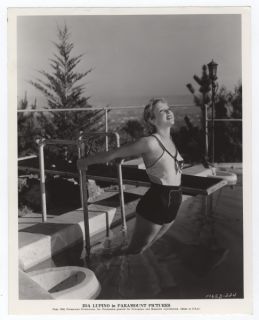 Ida Lupino 1935 Vintage Hollywood Portrait Poolside Cheesecake