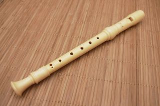 YAMAHA Flute Isan Laos Music Instrument Professional Beautiful Bansuri