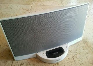 Bose SoundDock iPod Docking Station for Parts or Repair