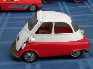  Tin Friction 1950s BMW Isetta 1 Door Sedan Toy Car Red Wht