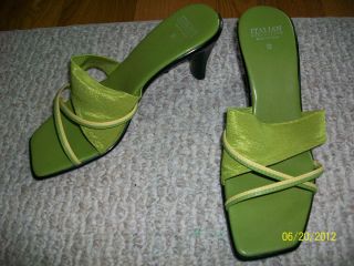 Italian Shoemakers Inc Lime Green Sandal Slides Heels 8