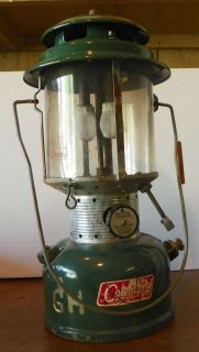 Vintage Coleman Lantern Model 220F Double Mantle Lamp