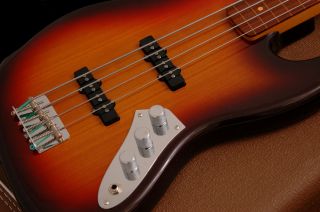 New USA Fender ® Jaco Pastorius Fretless Jazz Bass J Bass Guitar