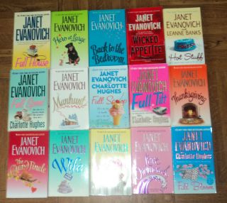 Janet Evanovich Romance Paperback Book Lot of 15 Great Sexy Reads L
