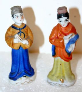 Pair of Chinese Man Woman Porcelain Figurines Japan