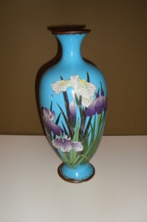 Fine Antique Japanese Cloisonne Vase Delicate Flowers c1900 Lovely