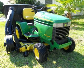 John Deere Lawn Tractor GX345