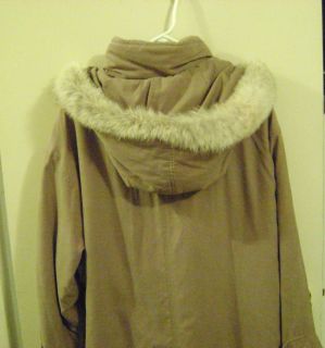 Jones New York Winter Coat Jacket Hooded Parka Coyote fur Lined Hood Size L  