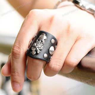 1x Metallic Men's Gothic Bone Skull Rivet Stud Black Cowhide Leather Finger Ring  