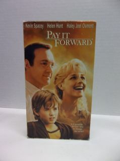 Pay It Forward VHS Drama Kevin Spacey Helent Hunt Haley Joel Osment