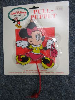 DISNEY WOODEN PULL PUPPET MINNIE MOUSE KURT ALDER INC WORKS PERFECTLY