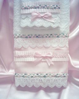 Chic Cottage Look Hand Towel w Washcloth Venise Lace Pink Satin