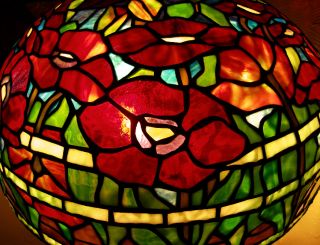 Tiffany Reproduction Stained Glass Lamp Shade Red Poppy 18   Odyssey