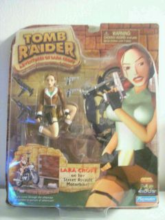 Lara Croft Tomb Raider Figure with Motorcycle SEALED