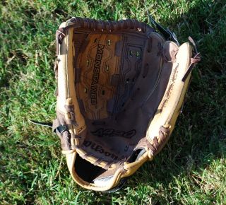 New Wilson Leather Softball Baseball Glove Ball Fastpitch A440 11 5