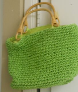 Woven Lime Green Raffia Straw Summer Bag Purse Bag Wooden Handles