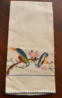 Charming Vintage Linen Towel with Cross Stitch Embroidery D23