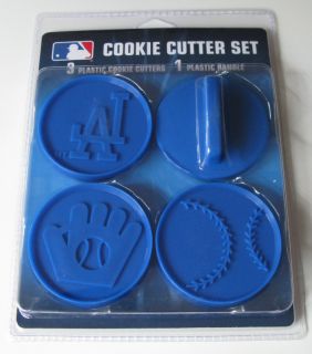 Los Angeles Dodgers Logo Ball Glove Cookie Cutter Set