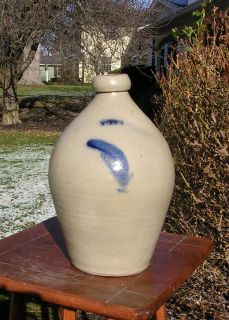 Lyons NY 1 Gal Ovoid Stoneware Jug w Cobalt Blue Decoration Crock