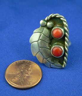Sterling SIlver Navajo Ring w Coral Mancos CO 6 2 Grams Size 7 IN O600
