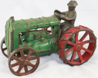 Arcade Cast Iron Farm Toy Fordson Tractor w Driver 5 3 4 Long
