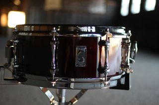 Mapex Black Panther Series 13 x 5 5 Cherry Bomb Snare Drum with Bag