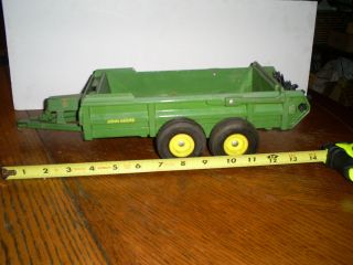 Vintage John Deere Ertl Manure Spreader Farm Toy