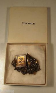 Von Maur Costume Jewelry Photo Brass Pin