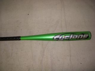 Easton Cyclone 28 20 oz 8 Youth Baseball Bat