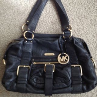 Michael Kors Leather Handbag