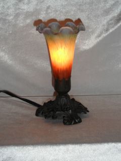 MEYDA TIFFANY LUMINAIRE POND LILY ACCENT TABLE LAMP METAL GLASS TABLE