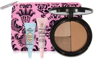 TOO FACED Natural Beauty on the Go Kit with Sun Bunny Light Bronzer