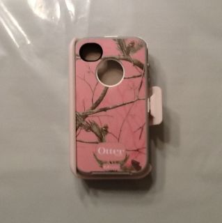 iPhone 4 4S Otterbox Defender Series Pink Real Tree Camo w Belt Clip