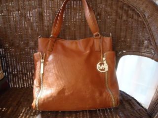 Michel Kors Leather Handbag Brown