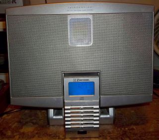 Emerson ES88 Am FM Mini Stereo System