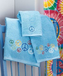 New 3 Pc Towel Set Peace Sign Retro for Teen Tween Dorm Bathroom
